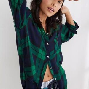 AERIE | Green Blue Plaid Flannel Boyfriend Button Top & Jogger set | Sz Medium
